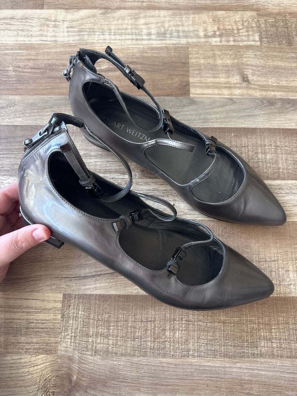 Stuart Weitzman Flippy Three Strap Mary Jane Flat size 8 in Metallic Gun Metal
